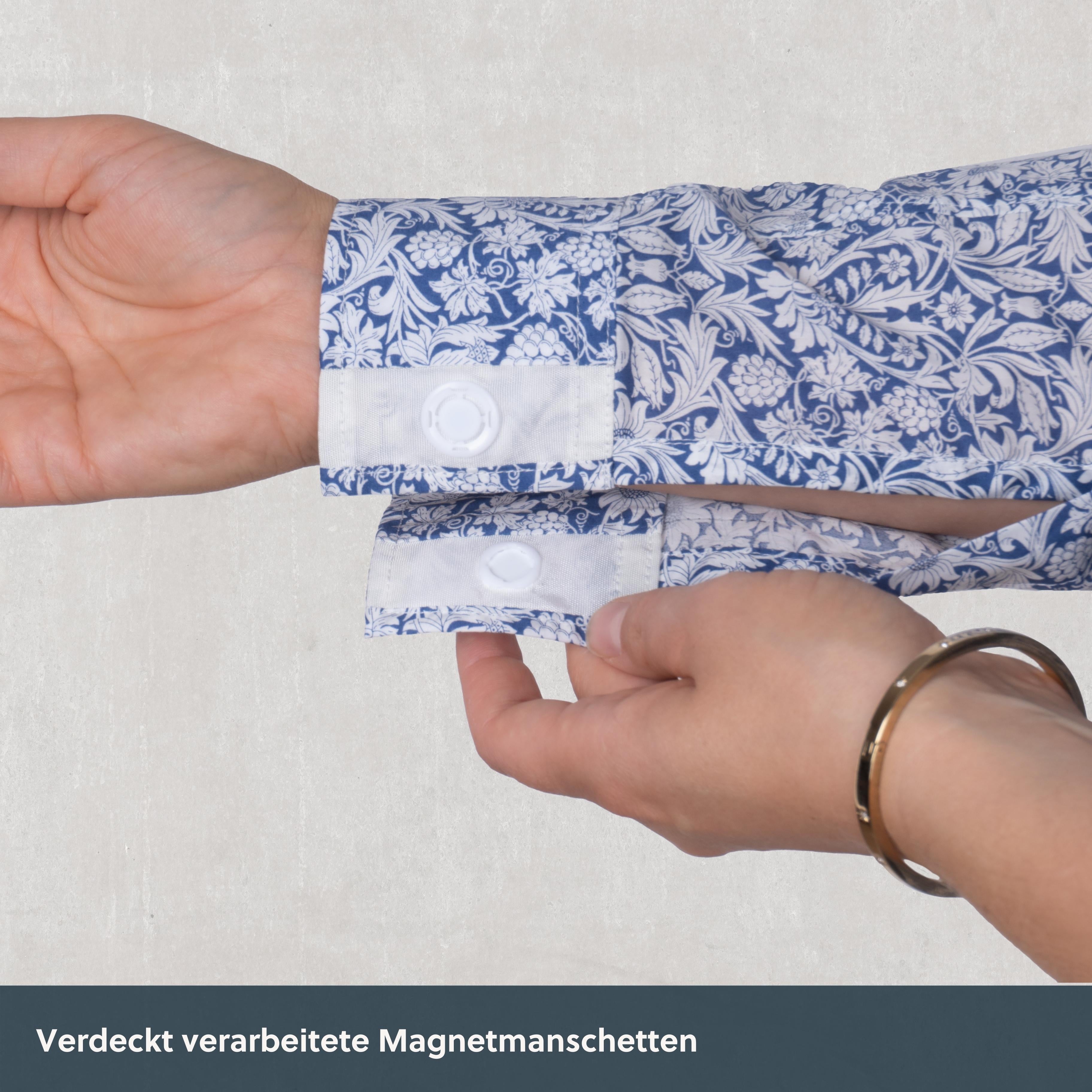 Magnetische Kelchkragenbluse - Paisley blau-weiß aus Baumwolle